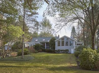 39 Kings Grant Rd, Weston, MA 02493