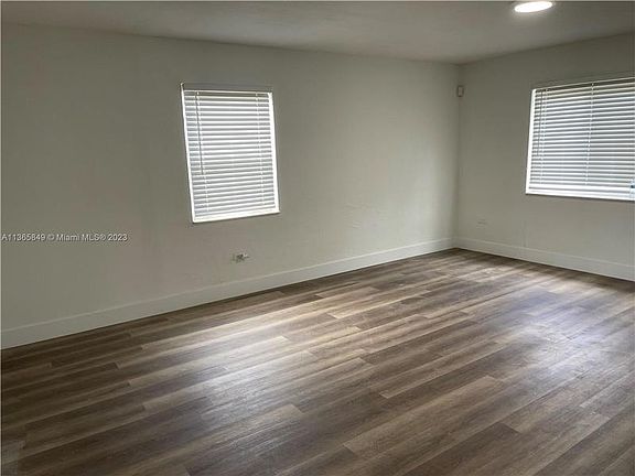 3rd image of 1460 NE 143rd St