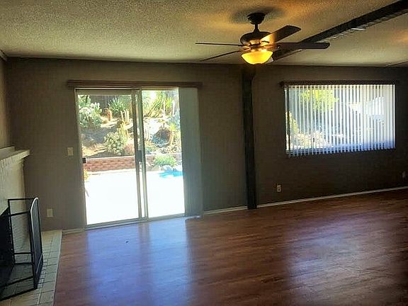 5th image of 336 Chelan Dr