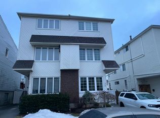 72 Green Valley Rd, Staten Island, NY 10312