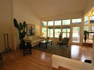 4898 Grove St, Sonoma, CA 95476