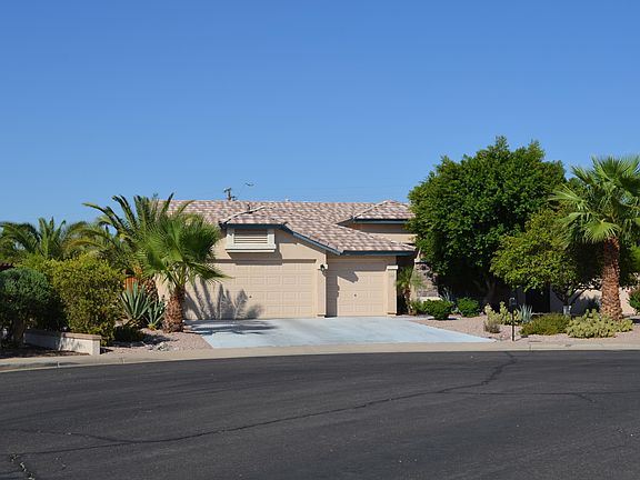 2nd image of 4360 E Ellis Cir