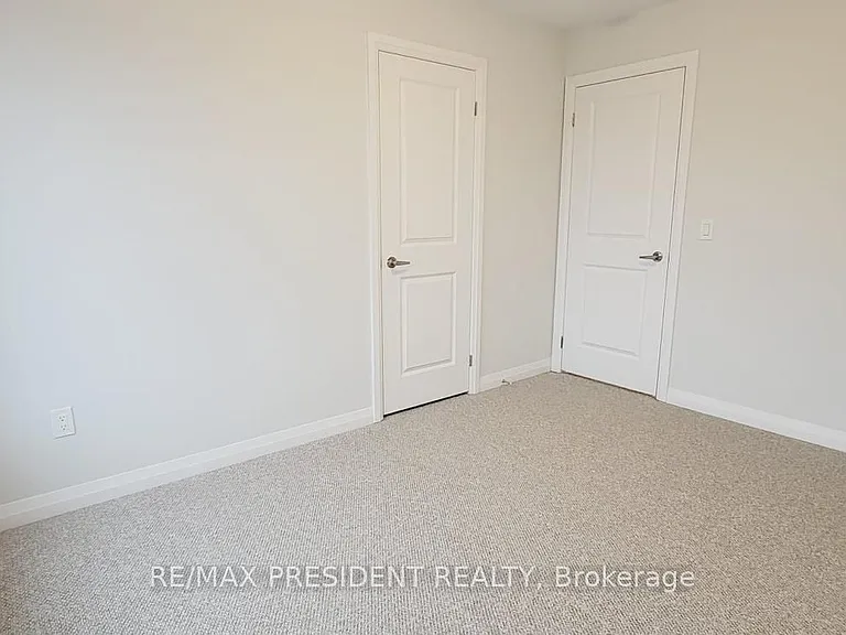 93 Mackay Dr — Photo 10