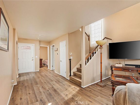4th image of 25829 Blake Ct