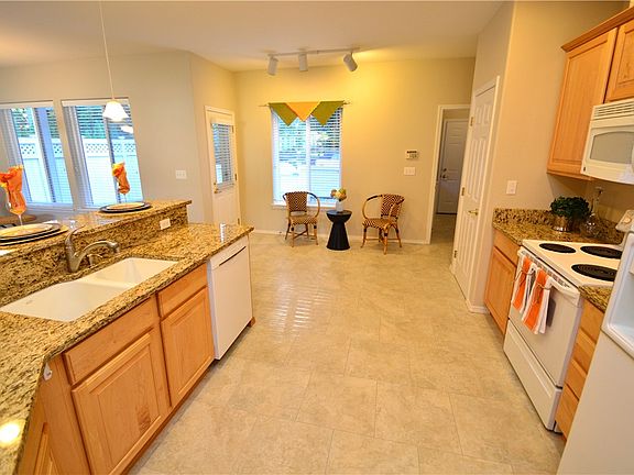 5th image of 2520 21st Avenue Ct NW #14