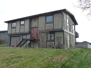 2001 Mountain View Dr, Great Falls, MT 59405