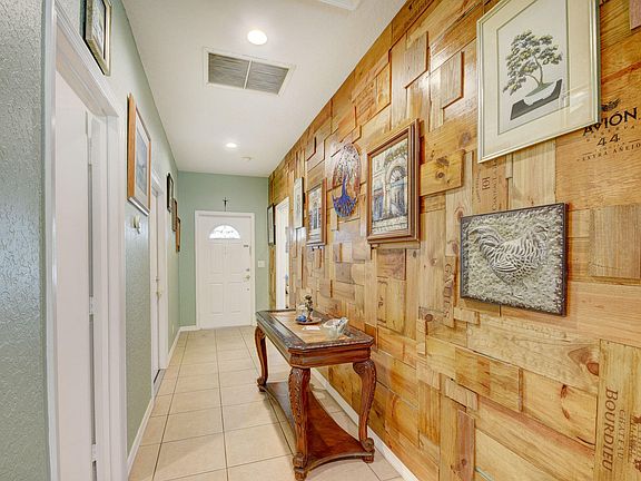 3rd image of 4378 Beech Circle