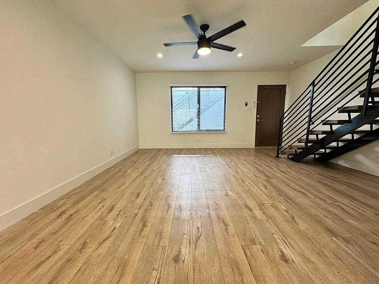 20720 Anza Ave — Photo 12