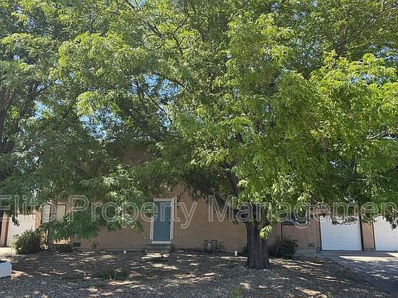 2nd image of 210 W Palmer Lake Dr