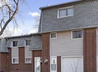 2663 Vine Ct, Windsor, ON N8T 2X5