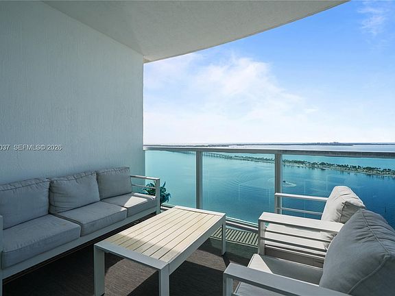 4th image of 2101 Brickell Ave APT 3005