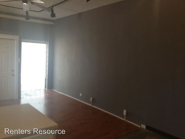 2nd image of 3118 Morganford Rd