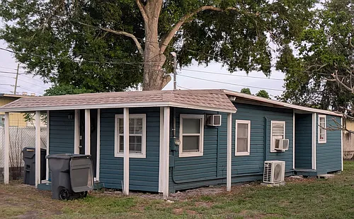 2919 Winter Lake Rd Photo 1