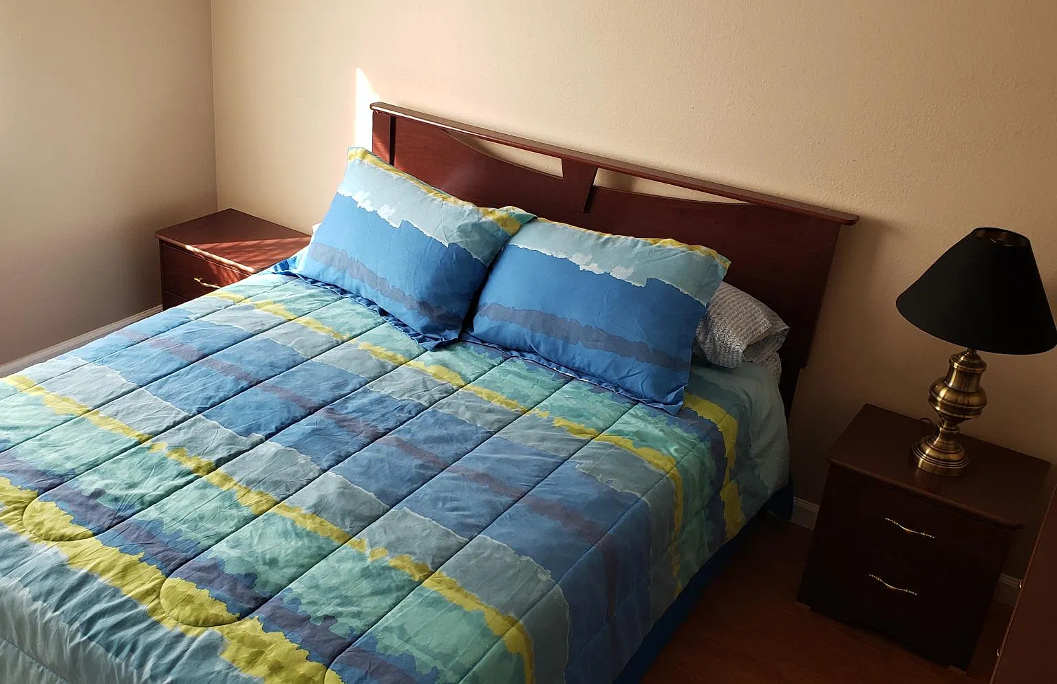 2 bed, 974 sqft, $2,250 — Photo 3