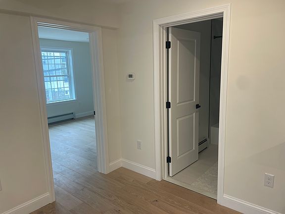 2nd image of 491 Humphrey St #1