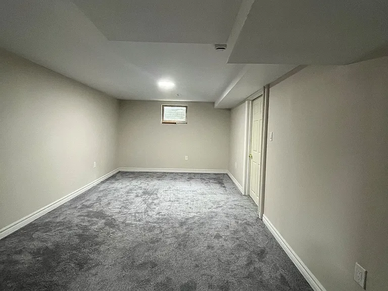 120 Neddie Dr — Photo 12