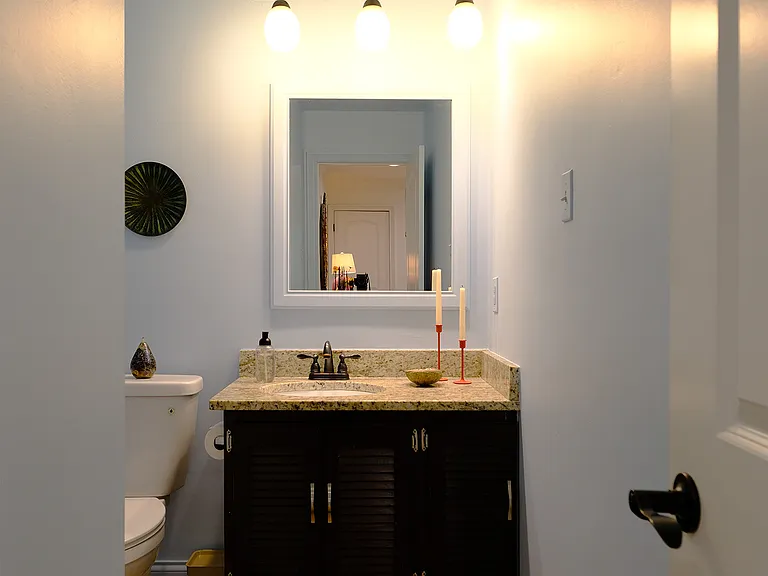 6916 Lark Ln — Photo 10