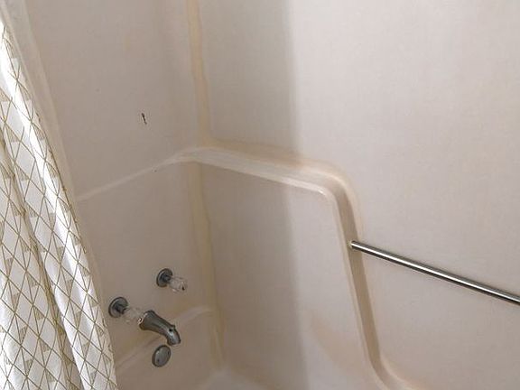 5th image of 1795A Boulevard De Province