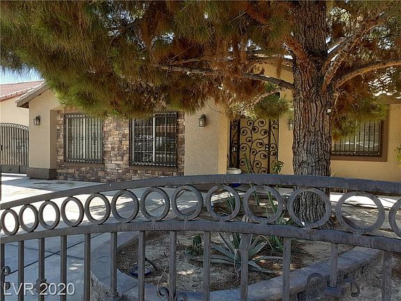4th image of 4725 E Utah Ave