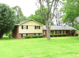 204 Barley Mill Rd, Old Hickory, TN 37138