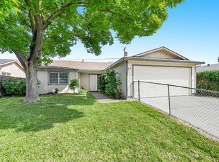 233 Graves Ave, Sacramento, CA 95838