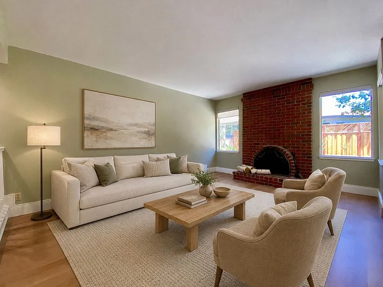 1031 Mount Carmel Dr — Photo 5