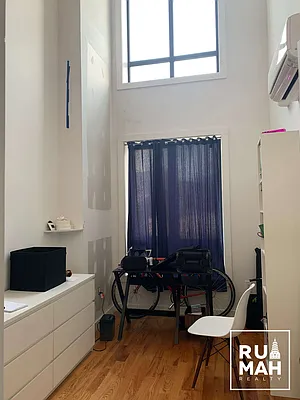 Rented by Rumah Realty Inc | media 12