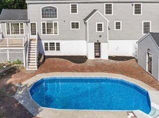 576 Grove St, Framingham, MA 01701