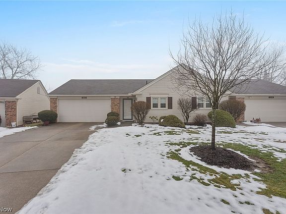 5th image of 166 Sturbridge Dr