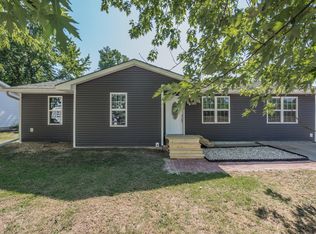 1224 Holman Rd, Moberly, MO 65270