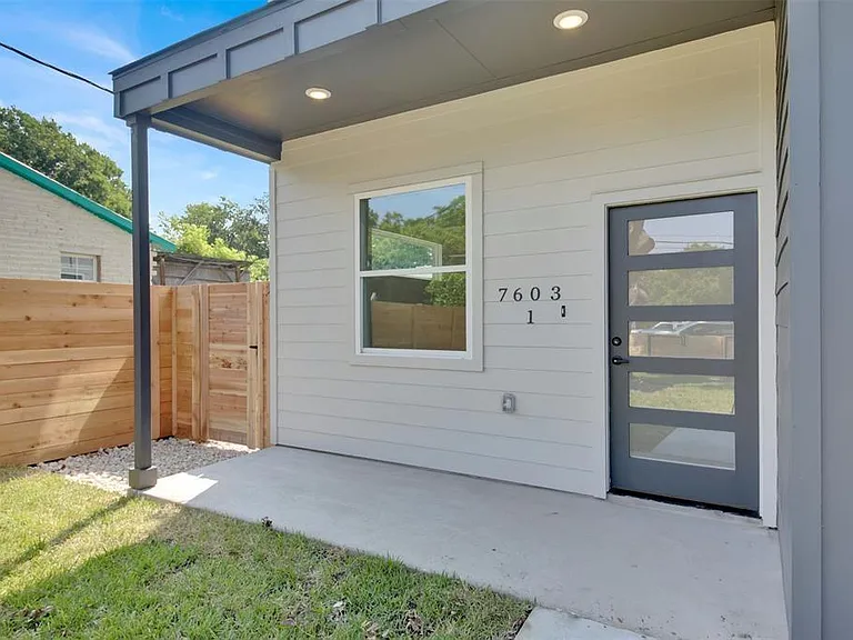 7603 Carver Ave #1-A — Photo 20