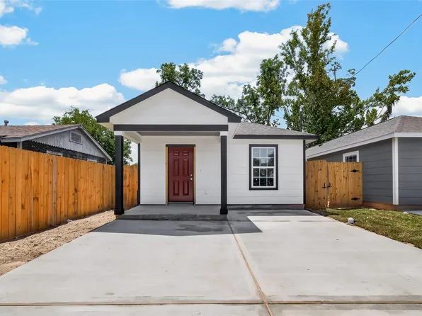 7414 S Hall St, Houston, TX 77028