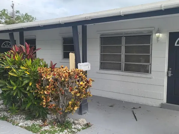 821 NE 6th St, Hallandale, FL