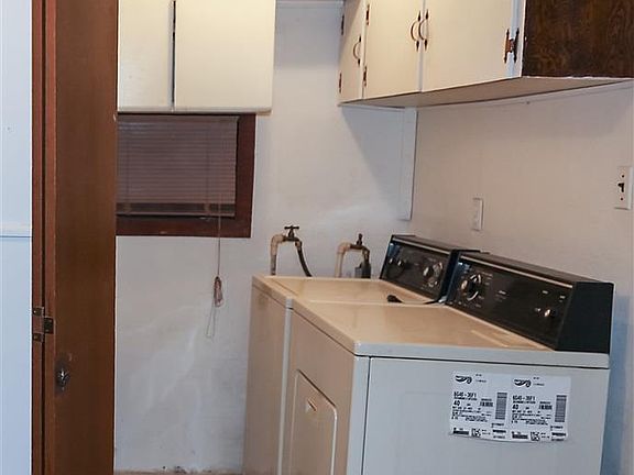 4th image of 1408 W Hagerman St