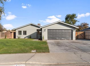 11293 Alvin St, Armona, CA 93202