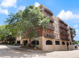 109-1400 Van Buren Ave, Oxford, MS 38655