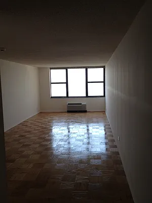 Rented by Realty Operations Group | media 1