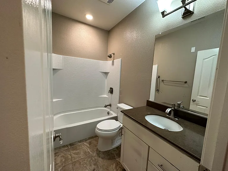 672 Barcelona Loop — Photo 16