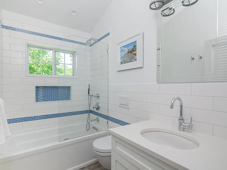 22 Sandra Rd — Photo 17