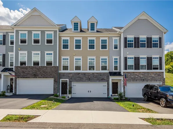2227 Shawnee Dr, Washington, PA 15301