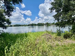 7378 E Bank Dr, Tampa, FL 33617