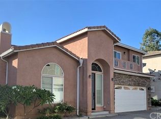 14669 Oak Rd, Sylmar, CA 91342