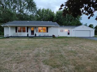 4182 Ide Rd, Wilson, NY 14172