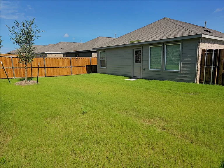 1600 Baron Ln — Photo 19