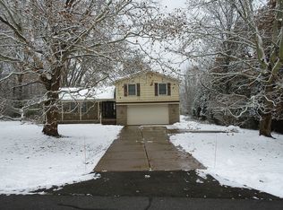 80 Valley View Dr, Elma, NY 14059