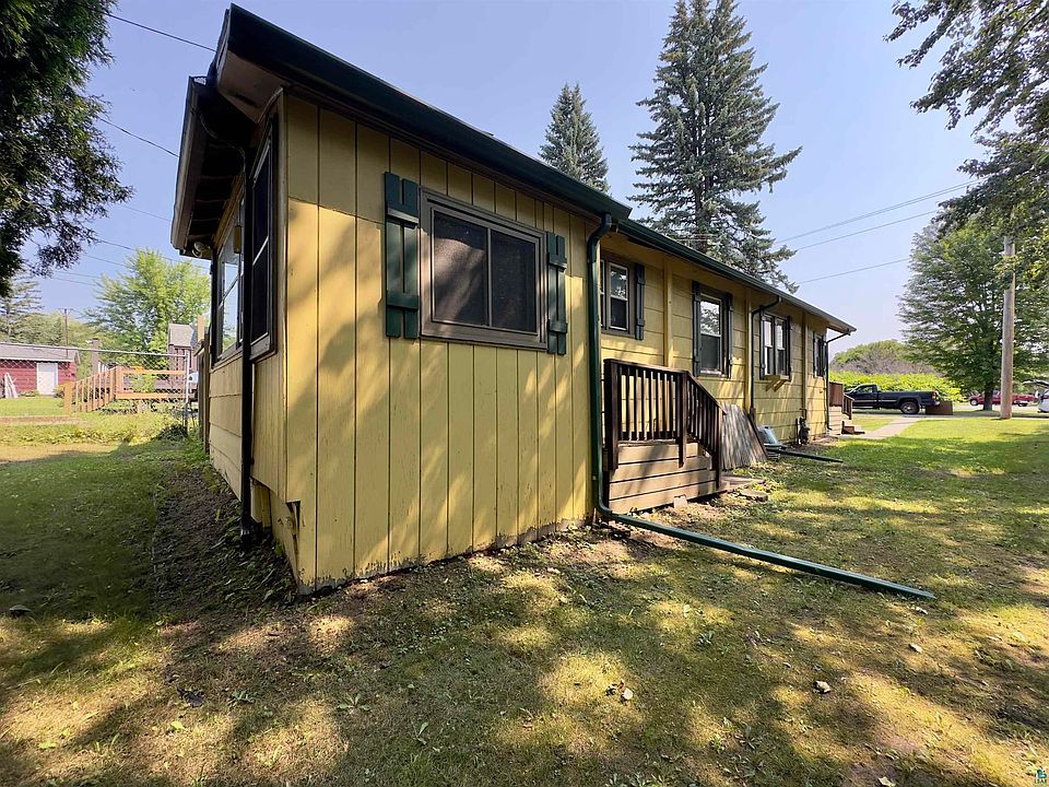 1st image of 421 S 69th Ave W