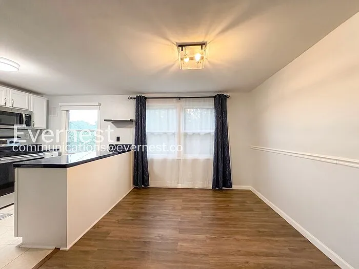 6405 Loch Crest Ct — Photo 8