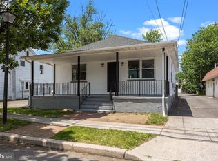 357 Main St, Tullytown, PA 19007