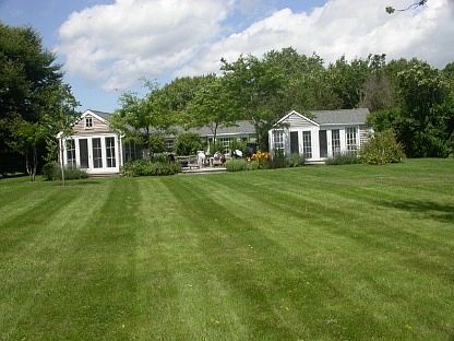 1st image of 639 Sagaponack Rd