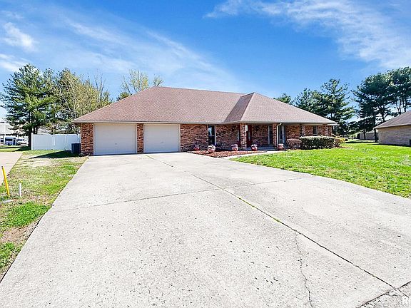 2nd image of 1603 Carmie Ln